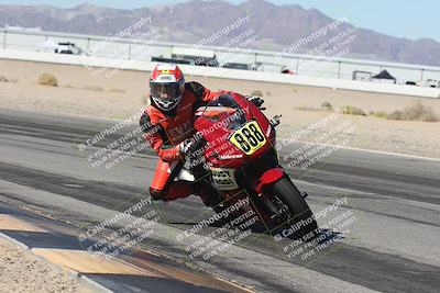 media/Oct-30-2025-Racers Edge (Thu) [[dabbdaf680]]/3-B Group/Session 3 (Turn 15 Inside)/